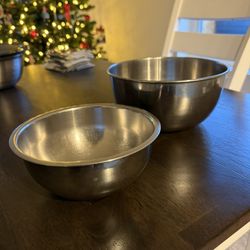 Mixing Bowls