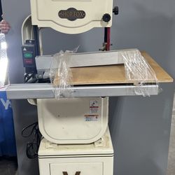 Shop fox bandsaw