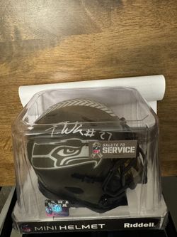 Tariq Woolen Salute To Service Signed Mini Helmet 