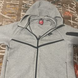 Nike Tech 