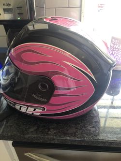 Motorcycle helmets(pink one)