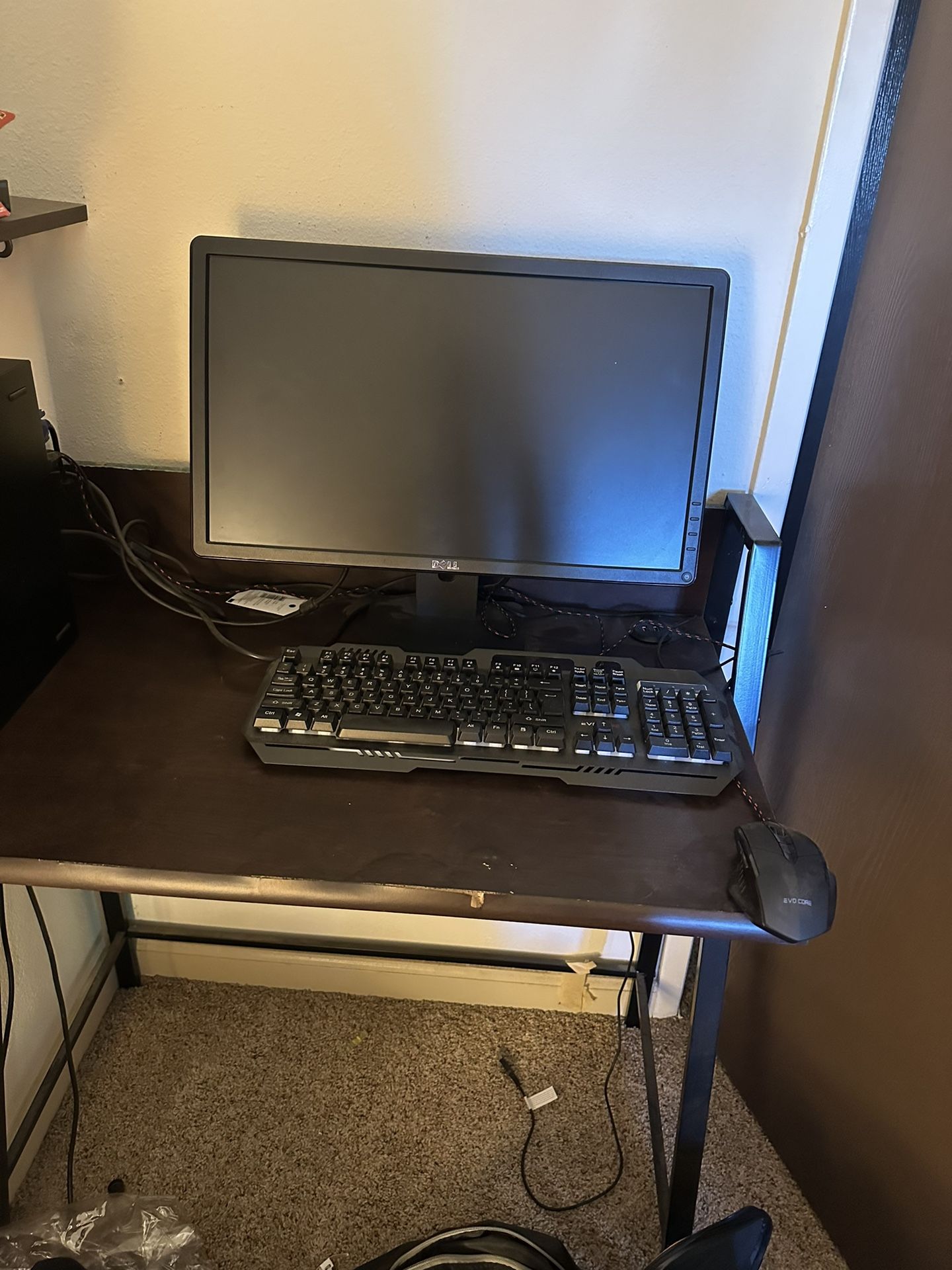 Desk & Computer