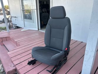 2019 2020 2021 2022 2023 2024 2025 2026 Chevy Silverado right front passenger seat