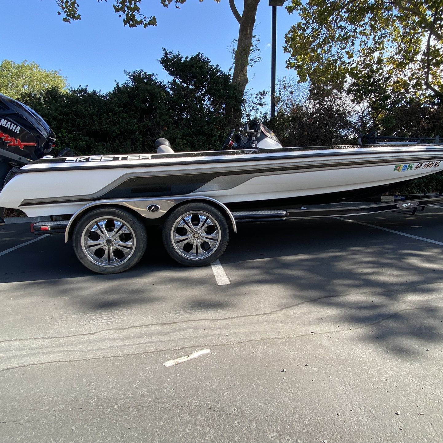 2006 Skeeter 20i Bass Boat New Powerhead New Lower Unit. Possible Trade For C-10 Truck