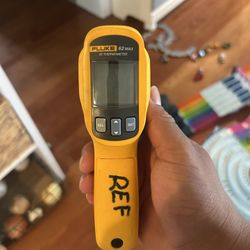Fluke 62 IR Max Thermometer 