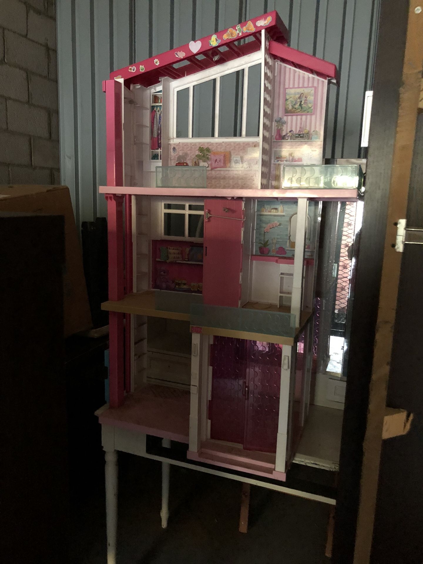Barbie Playhouse