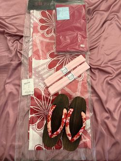 Pink & Red Floral Yukata Set w/ Wooden Sandals