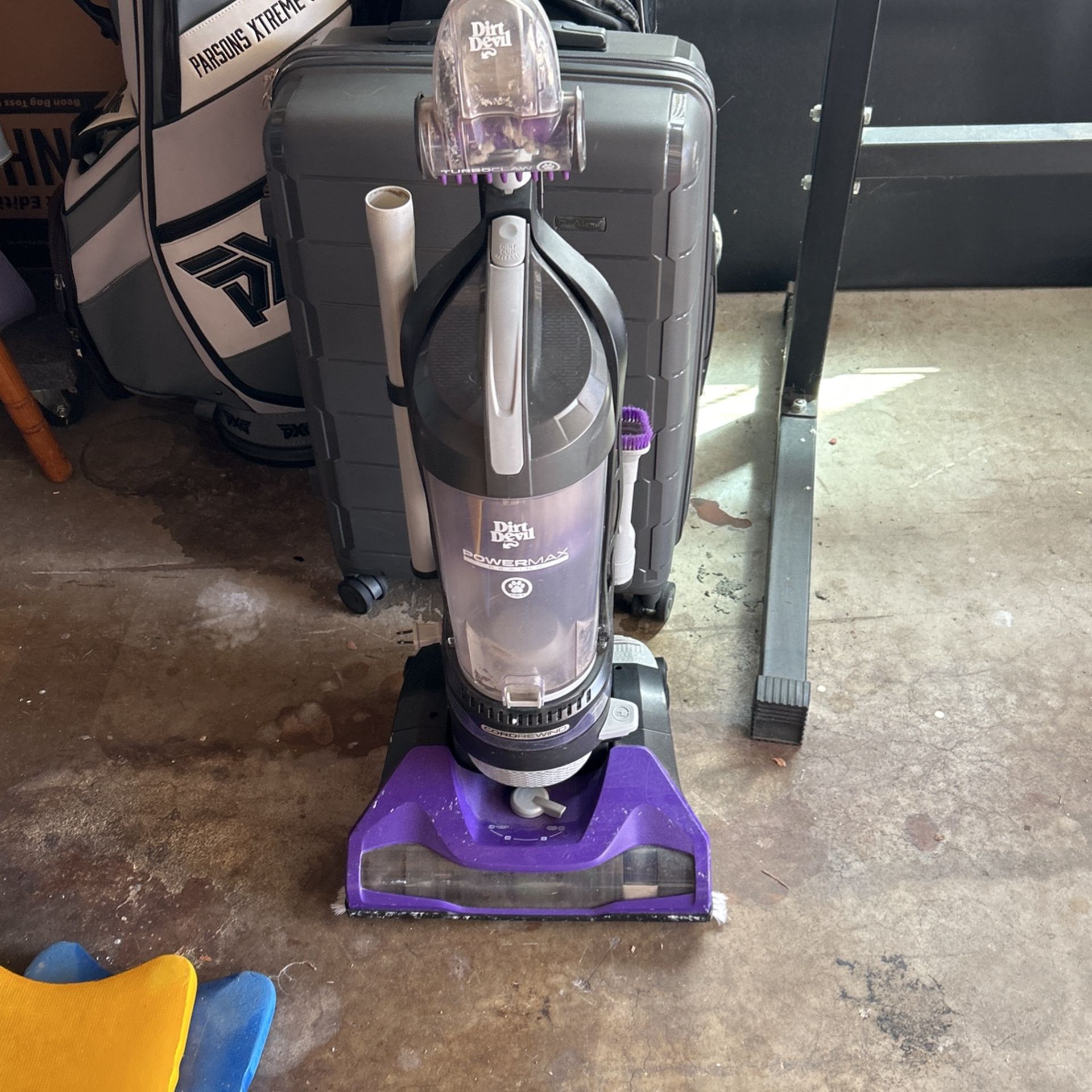 Dirt Devil, Powermax Rewind, Pet for Sale in La Habra Heights, CA OfferUp