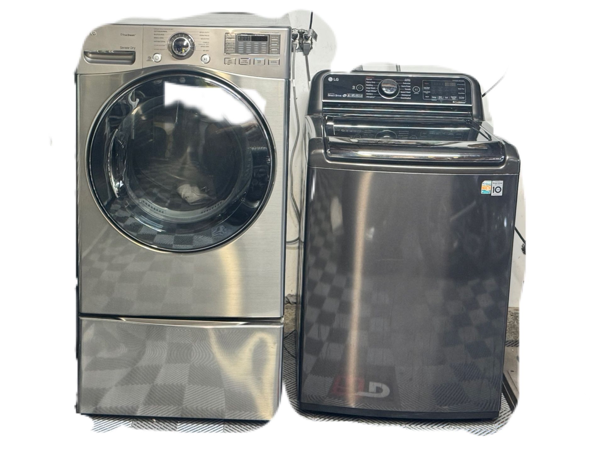LG washer/gas dryer set
