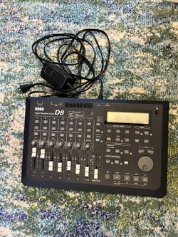 Korg D8 Digital Recording Studio And Effects Processor