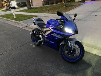 21 Yamaha R3