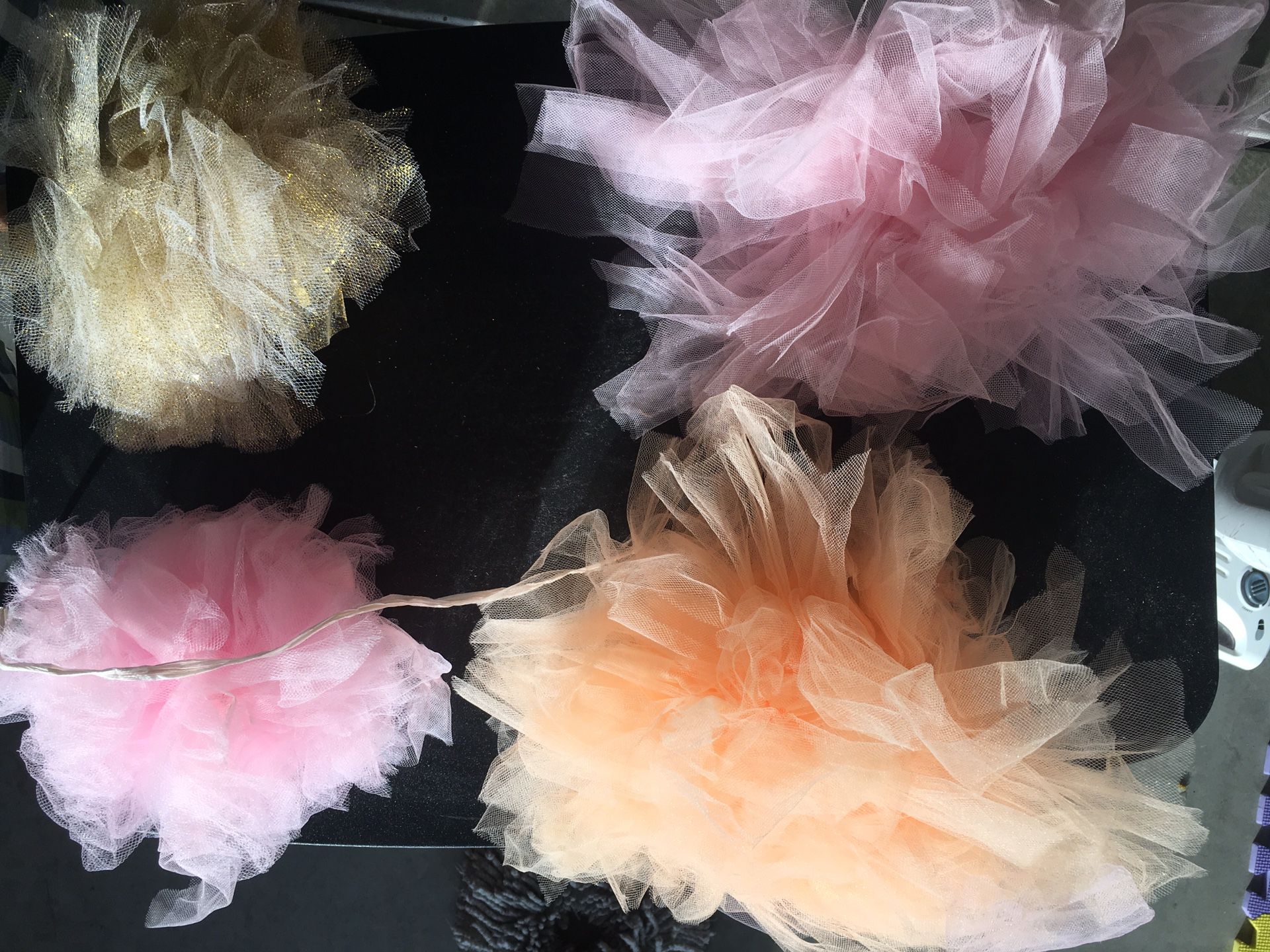 Pompom Party decoration
