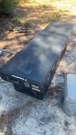 Truck Bed Tool Box