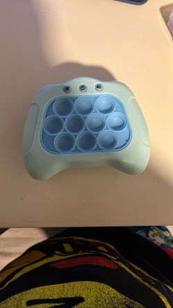 pop-it game controller
