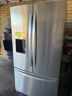Fridges for sale are Plugged in free Deliver