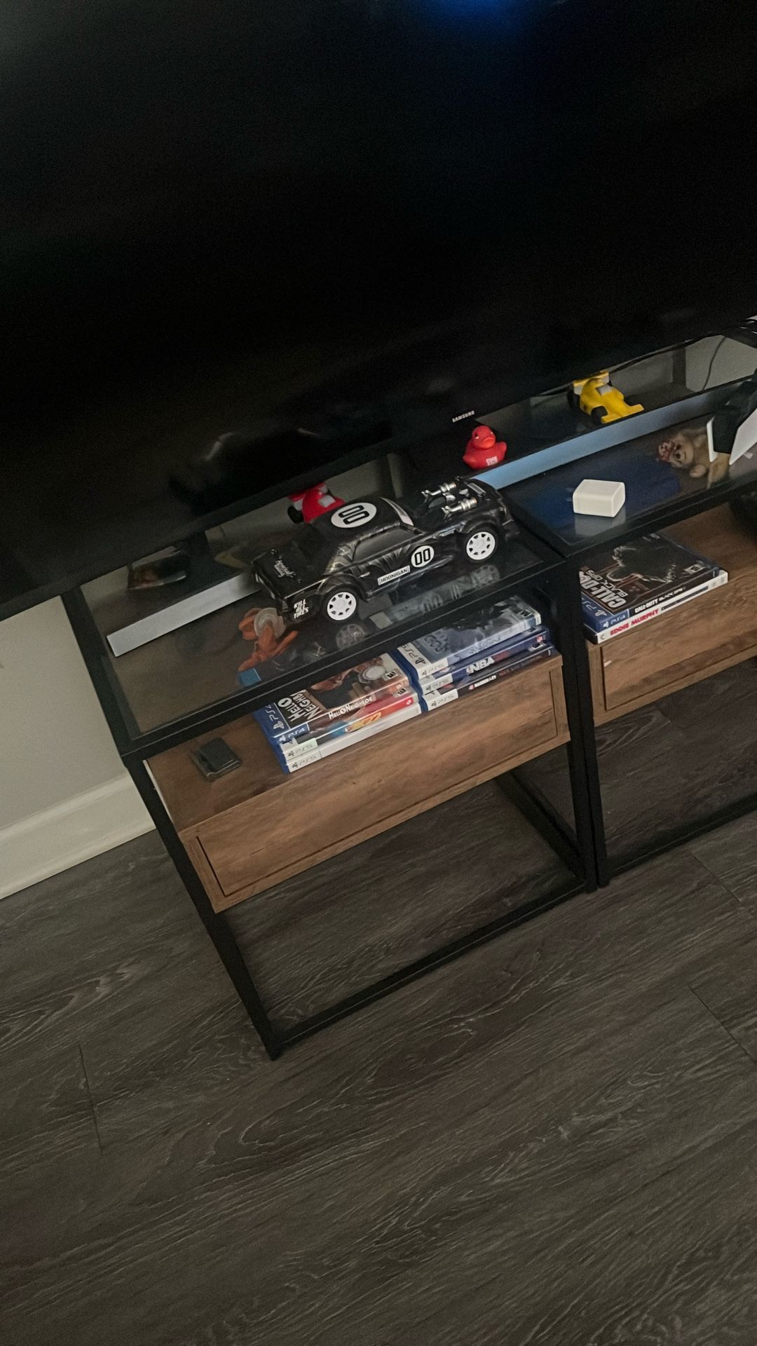 2 End Tables