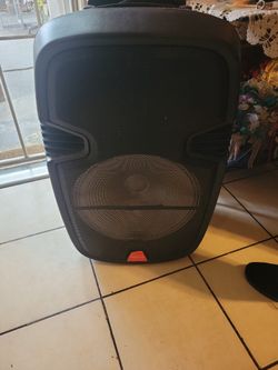 Bluetooth Speaker With Base