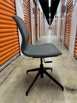 Adjustable Office Chair