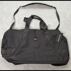 *NEW* Peloton x Lululemon Duffle Bag All Day Essentials Black