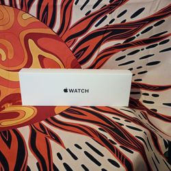 ⌚ Apple Watch SE (2nd Gen) — 40mm Starlight | GPS ⌚