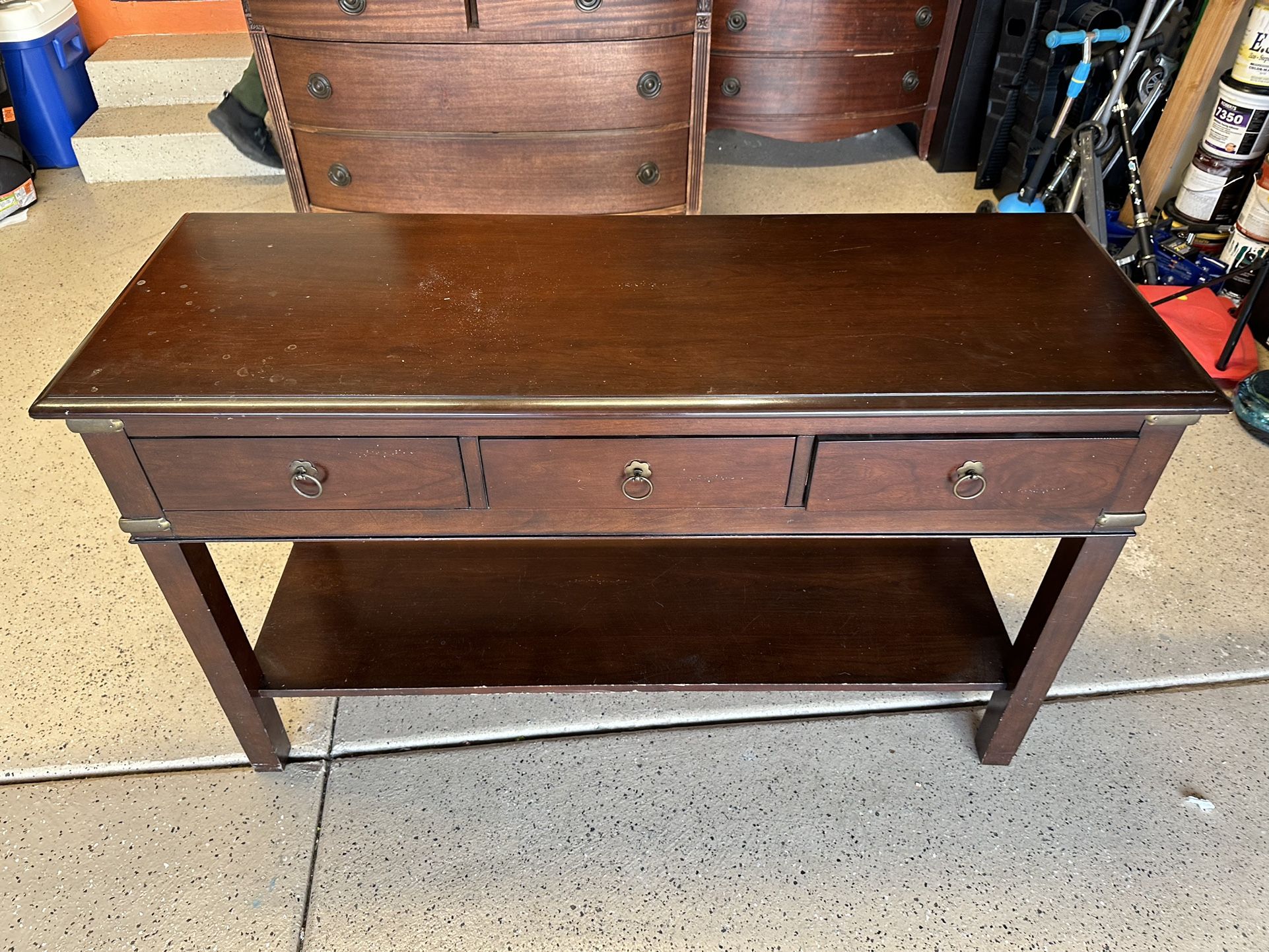 Table for Sale in Temecula, CA OfferUp