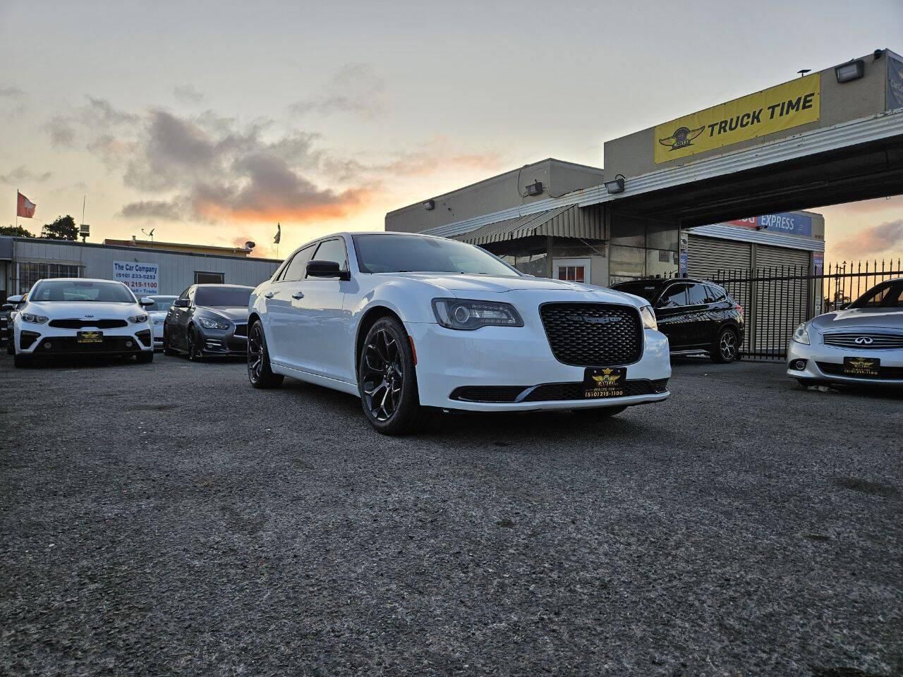 2019 Chrysler 300
