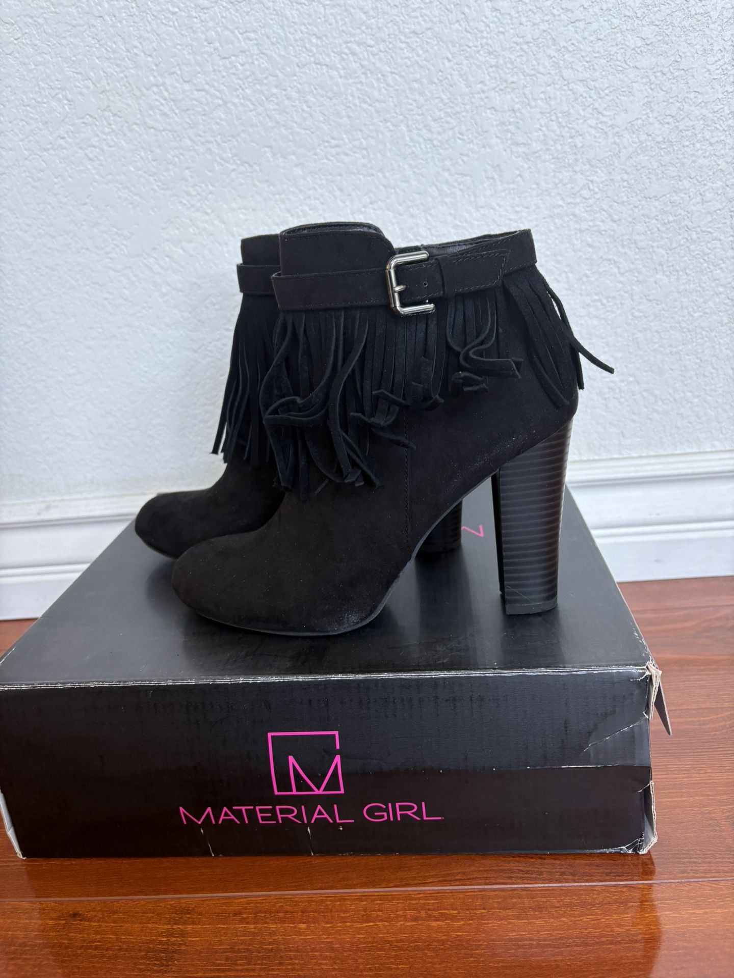 Ladies Boots
