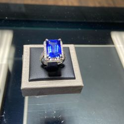 Sapharie Diamond Ring 