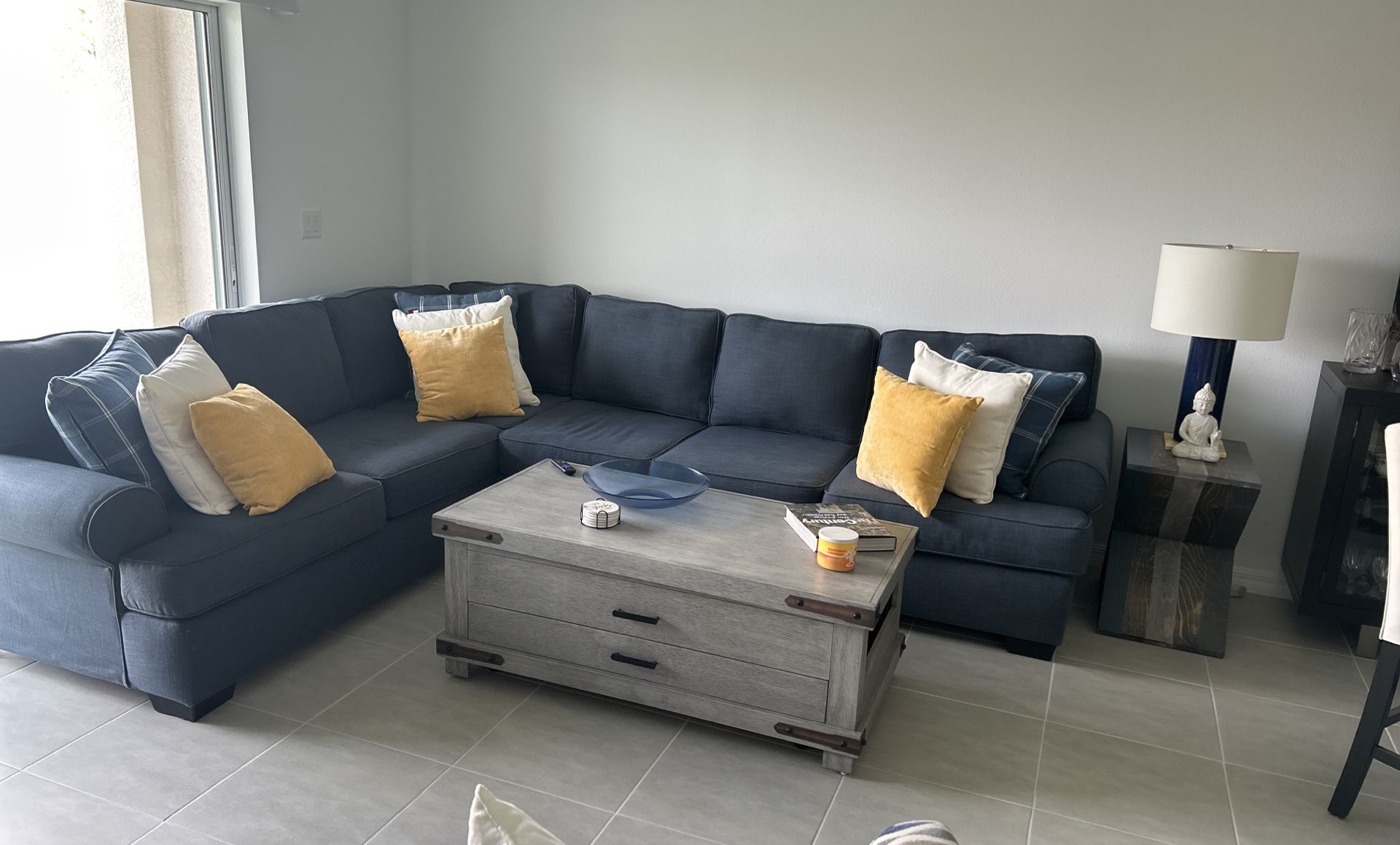 Sectional Sofa