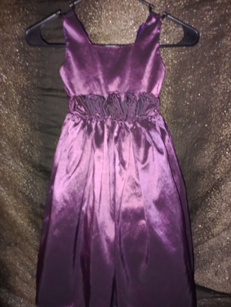 🩷 4t.. Purple Girls Dress - Still Available 
