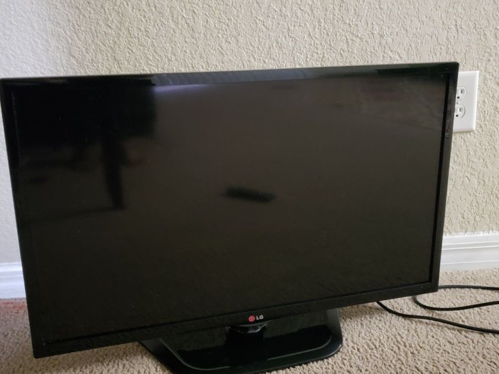 LG 32" TV For 40$