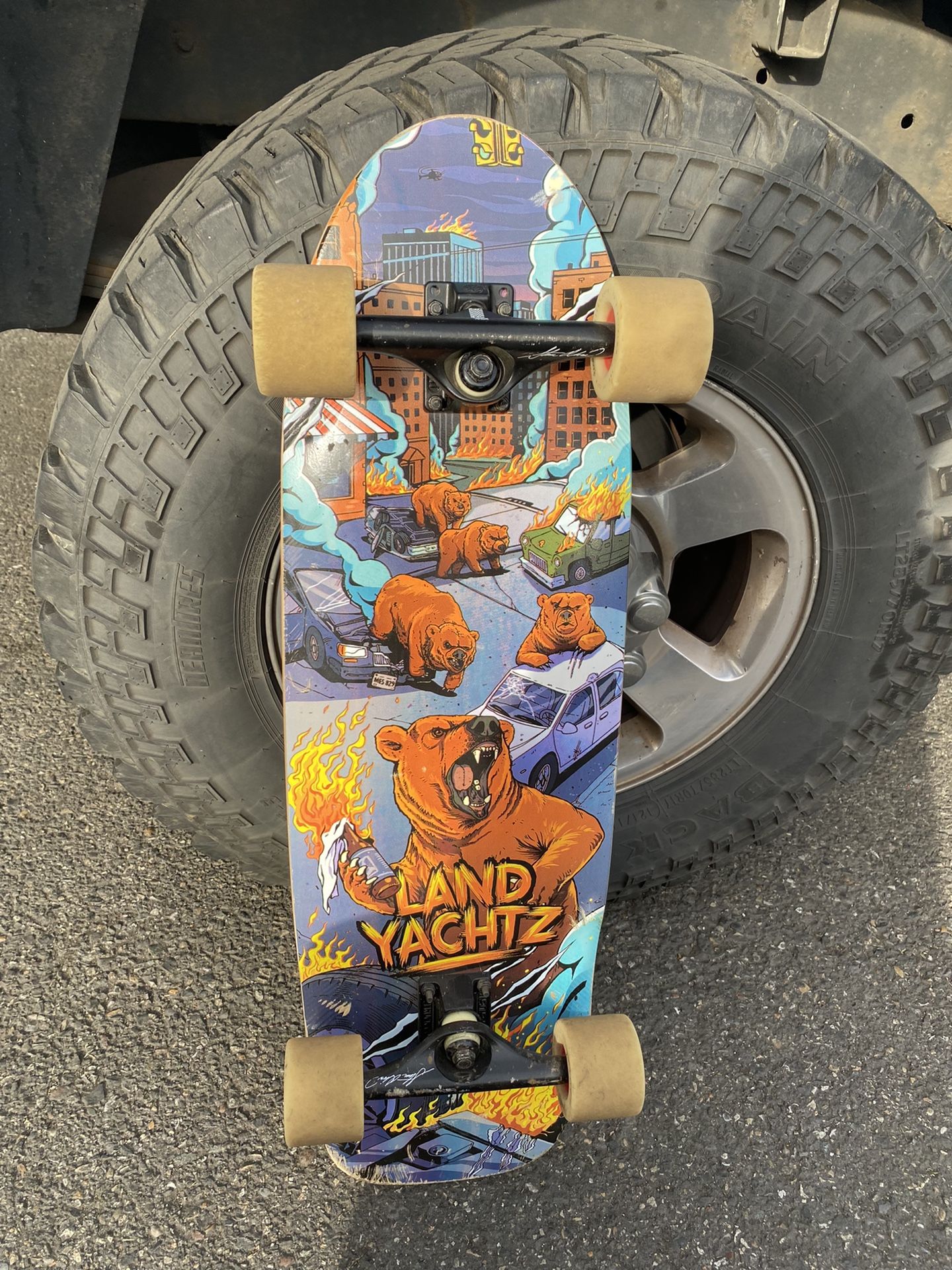Landyachtz Longboard