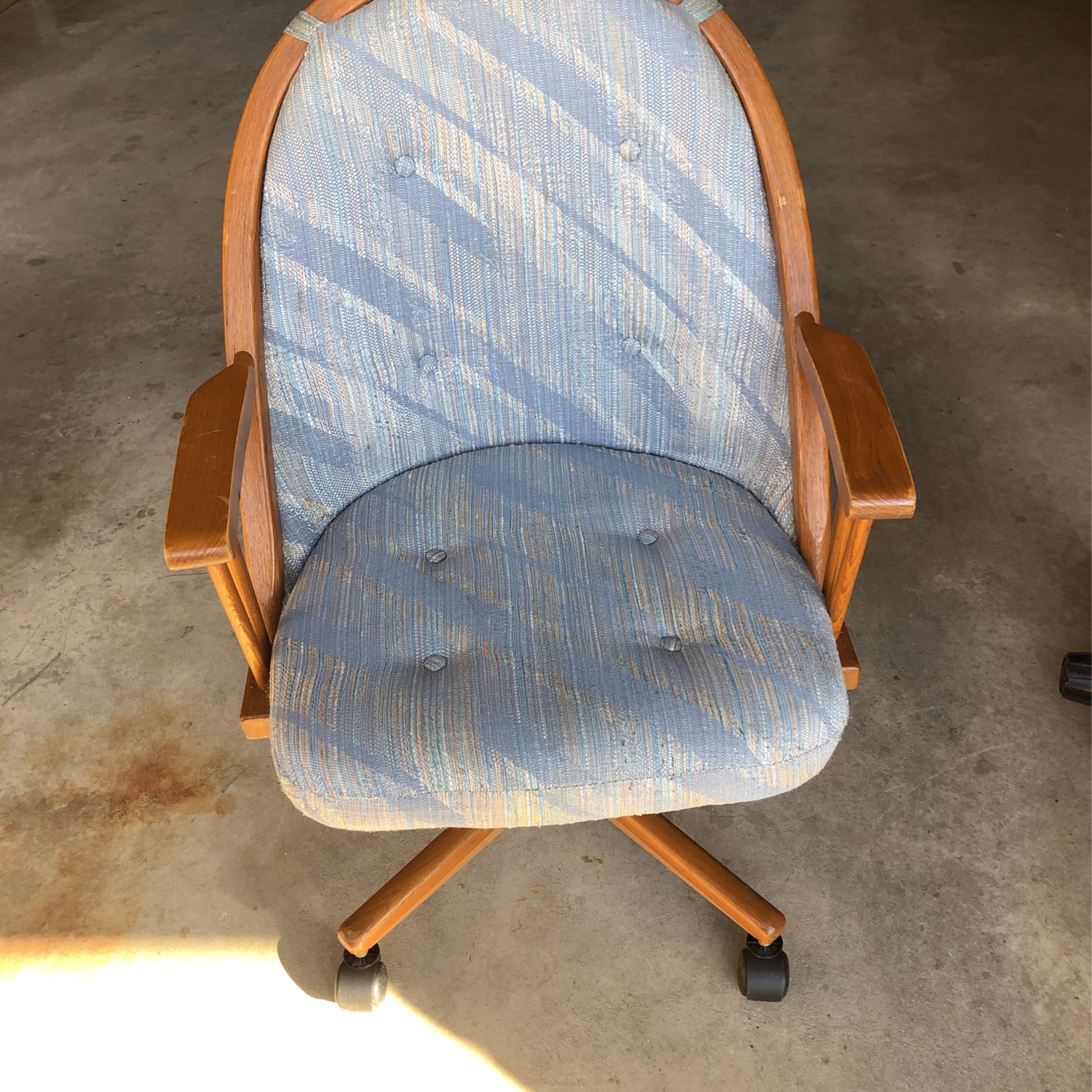 Swivel Chair On Rollers Cloth Is Clean No Tears Or Stains  Nice Chair 