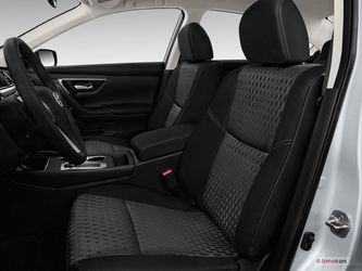 Nissan Vehicle Interior Front and rear Seats