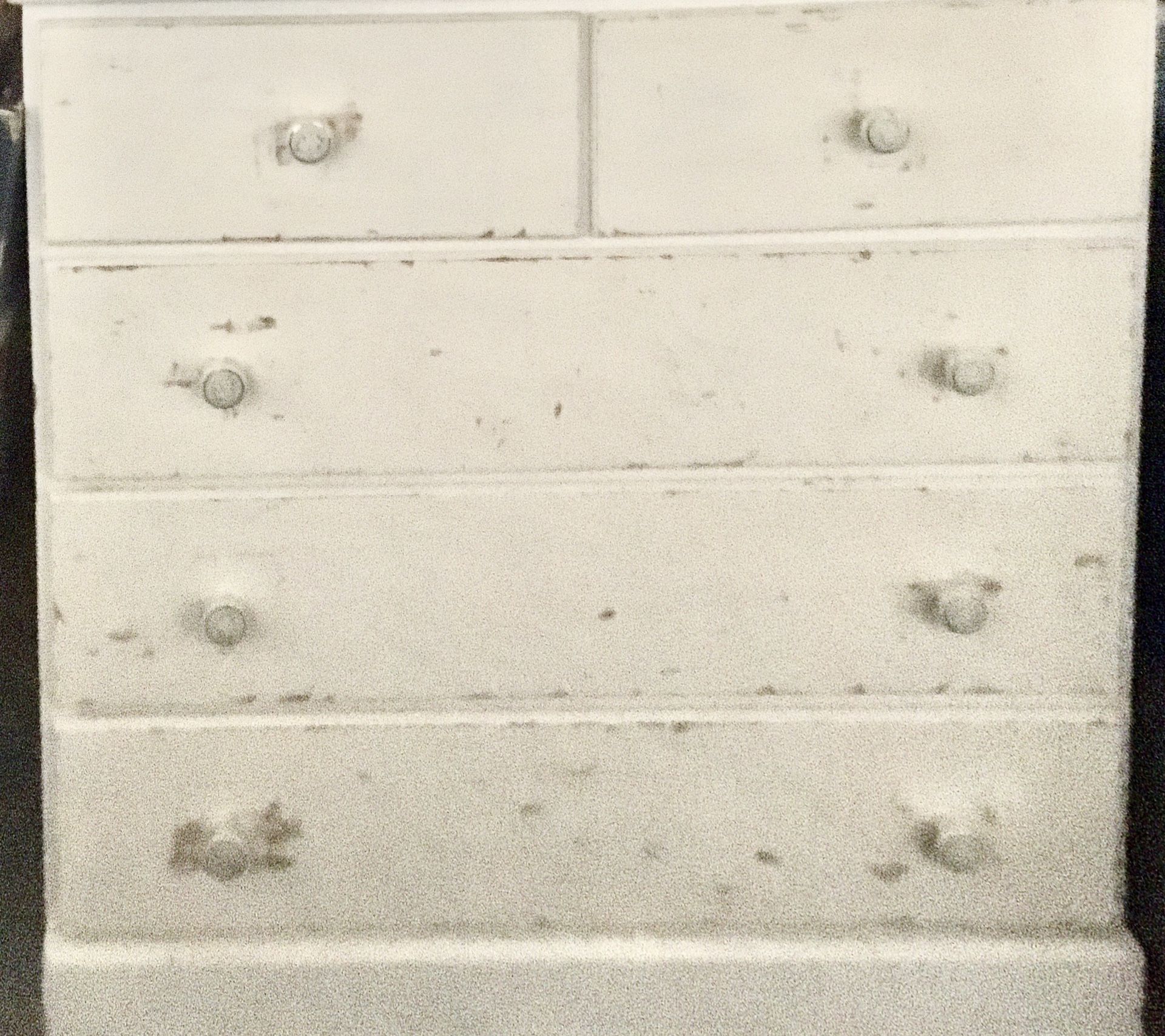 5drawer Distressed white wood dresser