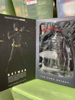 Hot Toys - Dark Knight 1/6 Scale MMS-71