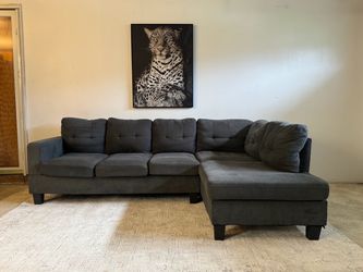 Gray 4-Seater Sectional Sofa