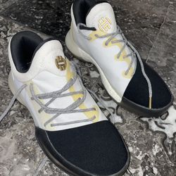 Adidas James Harden Vol. 1 Disruptor 2017 Men's Size US 5.5 Black Gold New No Box