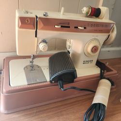 Singer Pink Sewing Machine 