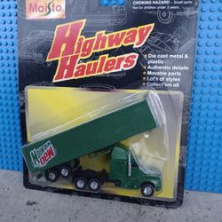 1998 Vintage Maisto Highway Hauler Truck and Trailer Mountain Dew Brand Combo