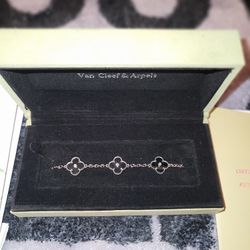 Van Cleef Black Onyx 5 Motifs Vintage Alhambra Bracelet