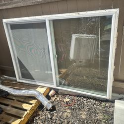 Double Pane Window 5 Ft By 4 Ft