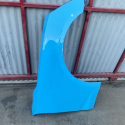 2016-2024 Chevrolet Camaro Right Fender 