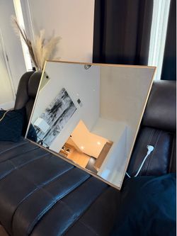 L E D mirror with gold frame