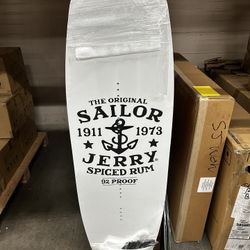 Surf board 