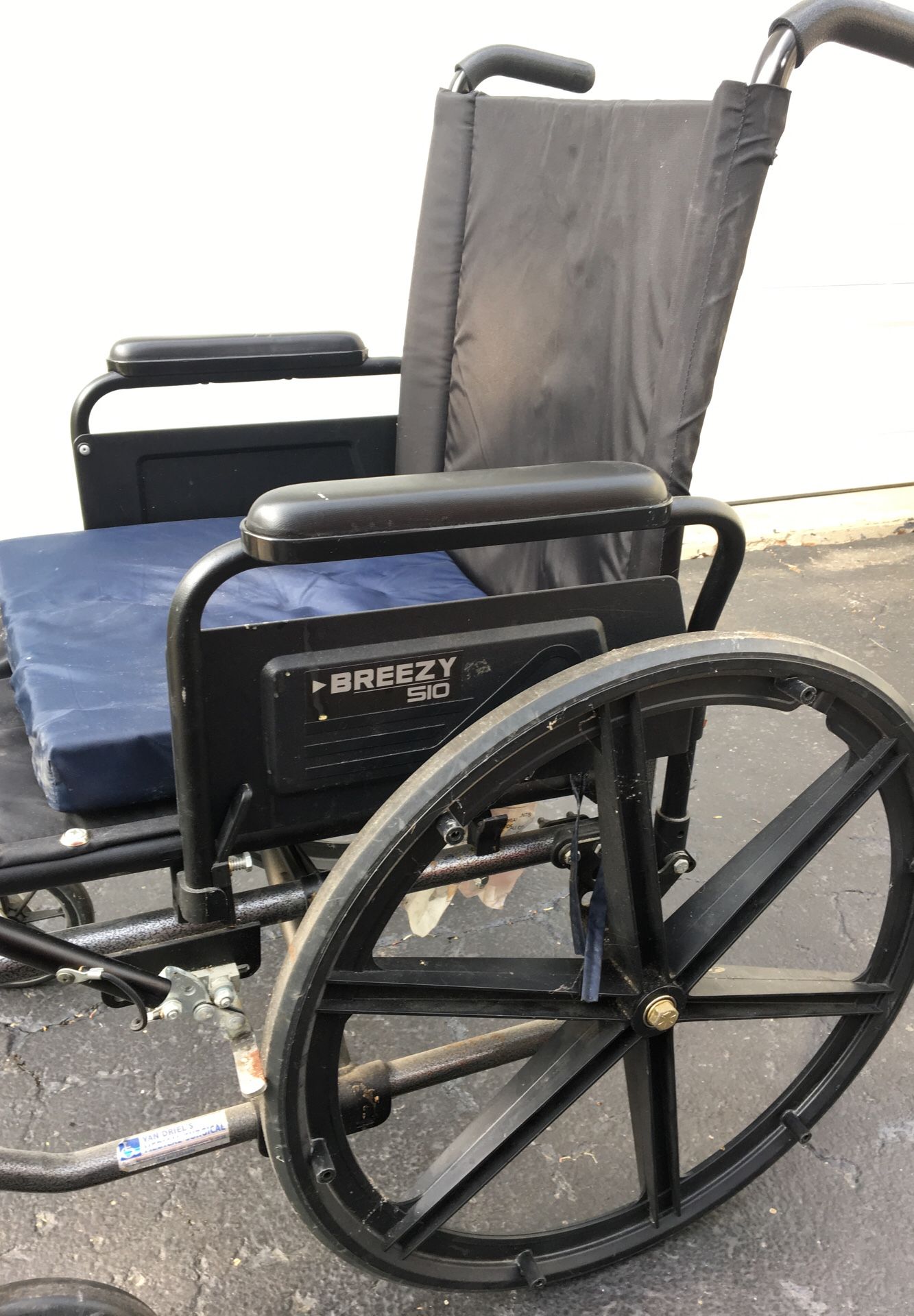 QUICKIE BREEZY 510 WHEELCHAIR FOLDABLE MOBILITY PUSH MEDICAL WHEELCHAIR
