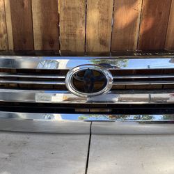 2014 2015 2016 2017 2018 2019 2020 2021 TOYOTA TUNDRA FRONT GRILLE CHROME OEM