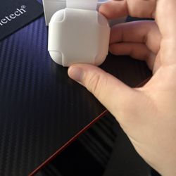 White Wireless Headphones AirPods Noise Cancellation 