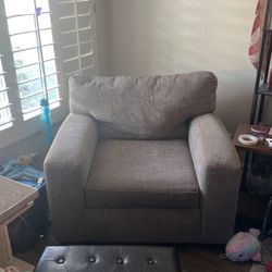 Wide Chair