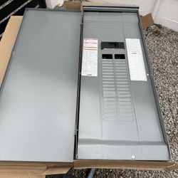 Square D 200 Amp 120/240v 42 Space Main Breaker Type QO 